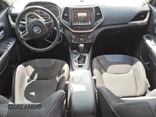 2016 Jeep Cherokee Latitude with VIN 1C4PJMCS0GW241483, listed as a Copart auction lot 53945455 with 125,314 mi miles and Clean Title. Bid and sale history available at carsss.com. Image 8.