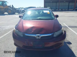 2012 Honda Civic LX z VIN 19XFB2F56CE084744, wystawiony jako IAAI lot #42077087 z przebiegiem 177 263 mil mil oraz . Historia ofert i sprzedaży dostępna na DreamBid. Obrazek 12.