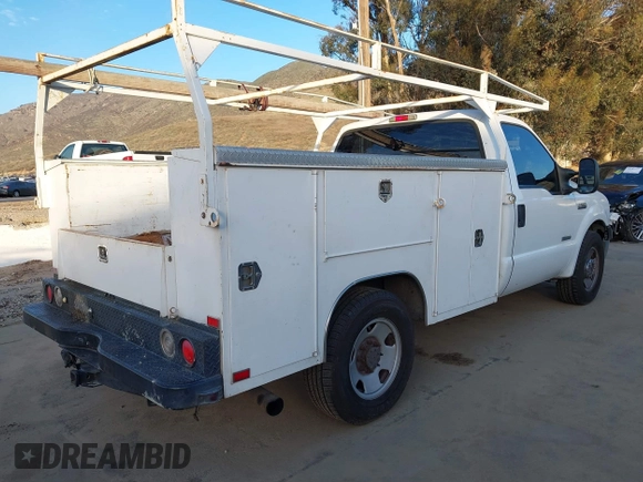 2006 Ford F-350 with VIN 1FTSF30PX6EB99768, listed as a IAAI auction lot 41616216 with 239,852 mi miles and . Bid and sale history available at DreamBid. Image 4.
