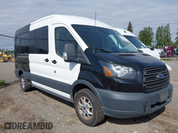 2015 Ford Transit Cargo z VIN 1FTYR2CMXFKB28360, wystawiony jako IAAI lot #42312402 z przebiegiem 126 228 mil mil oraz . Historia ofert i sprzedaży dostępna na DreamBid. Obrazek 1.