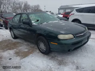 2003 Chevrolet Malibu with VIN 1G1ND52J13M571127, listed as a IAAI auction lot 41310875 with 137,851 mi miles. Bid and sale history available at carsss.com. Image 1.