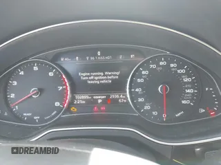 2018 Audi Q7 Premium Plus с VIN WA1LAAF79JD019641, выставлен на аукционе IAAI как лот 42136847 с пробегом 102 899 миль миль и . История ставок и продаж доступна на DreamBid. Изображение 7.