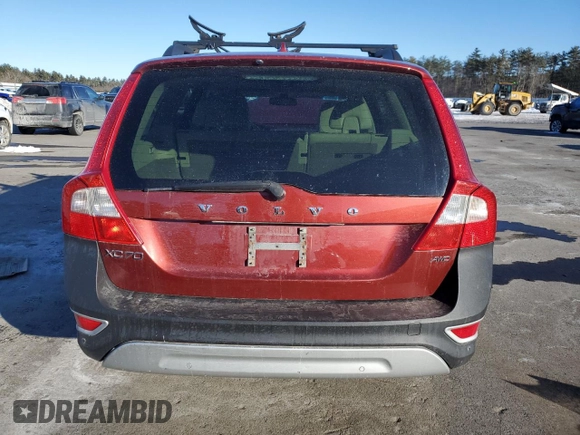 2011 Volvo XC70 3.2L with VIN YV4940BZ8B1101501, listed as a Copart auction lot 43035835 with 125,611 mi miles and Salvage Title. Bid and sale history available at DreamBid. Image 6.