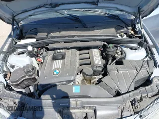 2008 BMW 1 Series 128i with VIN WBAUL73558VJ74120, listed as a IAAI auction lot 42071753 with 180,709 mi miles and . Bid and sale history available at carsss.com. Image 10.