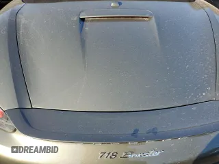 2022 Porsche Boxster z VIN WP0CA2A85NS205240, wystawiony jako Copart lot #51125615 z przebiegiem Nie podano mil oraz Nie do naprawy. Historia ofert i sprzedaży dostępna na DreamBid. Obrazek 11.