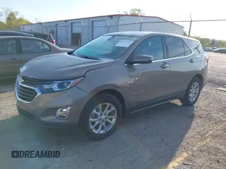 2018 Chevrolet Equinox LT z VIN 3GNAXJEV9JL115685, wystawiony jako IAAI lot #40373717 z przebiegiem 95 103 mil mil oraz . Historia ofert i sprzedaży dostępna na DreamBid. Obrazek 2.