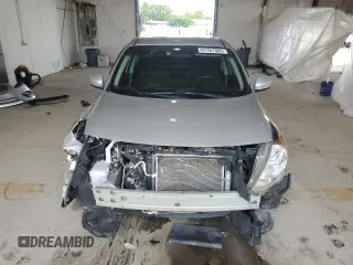 2019 Nissan Versa SV with VIN 3N1CN7AP3KL858980, listed as a Copart auction lot 61161385 with 47,304 mi miles and Salvage title. Bid and sale history available at DreamBid. Image 5.