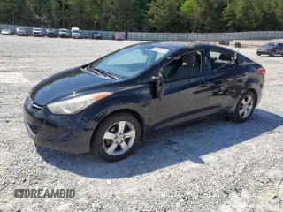 2013 Hyundai Elantra Limited z VIN 5NPDH4AE9DH277511, wystawiony jako Copart lot #55348515 z przebiegiem 216 934 mil mil oraz Szkoda całkowita • Salvage title. Historia ofert i sprzedaży dostępna na DreamBid. Obrazek 1.
