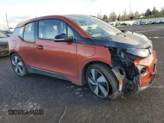 2015 BMW i3 z VIN WBY1Z4C52FV502995, wystawiony jako Copart lot #42774145 z przebiegiem 71 542 mil mil oraz Szkody całkowita. Historia ofert i sprzedaży dostępna na DreamBid. Obrazek 4.