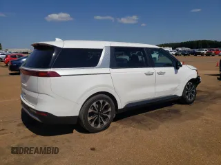 2022 Kia Carnival EX with VIN KNDNC5H30N6062561, listed as a Copart auction lot 74656114 with 54,117 mi miles and Salvage Title. Bid and sale history available at carsss.com. Image 3.
