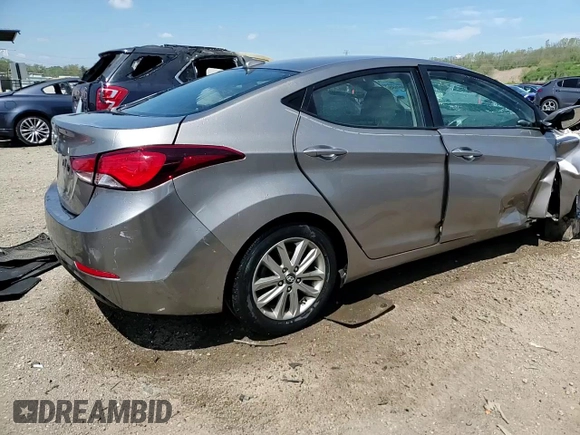 2015 Hyundai Elantra SE z VIN 5NPDH4AE2FH573974, wystawiony jako Copart lot #55944695 z przebiegiem Nie podano mil oraz Szkoda całkowita • Salvage title. Historia ofert i sprzedaży dostępna na DreamBid. Obrazek 14.