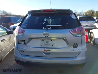 2016 Nissan Rogue S with VIN 5N1AT2MM8GC730313, listed as a IAAI auction lot 40823920 with 140,036 mi miles. Bid and sale history available at carsss.com. Image 16.