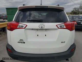 2014 Toyota RAV4 XLE with VIN JTMWFREV6ED026619, listed as a Copart auction lot 49907065 with 135,675 mi miles and Clean Title. Bid and sale history available at carsss.com. Image 6.