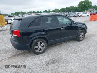 2013 Kia Sorento EX with VIN 5XYKU3A66DG331196, listed as a IAAI auction lot 42237451 with 139,250 mi miles and . Bid and sale history available at DreamBid. Image 4.