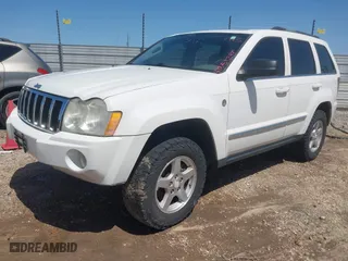 2005 Jeep Grand Cherokee Limited with VIN 1J8HR58265C551947, listed as a IAAI auction lot 41851248 with 205,230 mi miles. Bid and sale history available at carsss.com. Image 2.