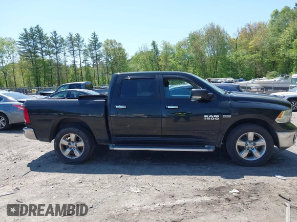 2015 Ram 1500 Big Horn z VIN 1C6RR7LT2FS731349, wystawiony jako IAAI lot #42189905 z przebiegiem 152 613 mil mil oraz . Historia ofert i sprzedaży dostępna na DreamBid. Obrazek 13.