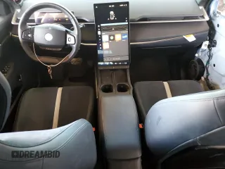 2023 Fisker Ocean One с VIN VCF1ZBU21PG002729, выставлен на аукционе Copart как лот 58810945 с пробегом 14 788 миль миль и Списание • Salvage title. История ставок и продаж доступна на DreamBid. Изображение 8.