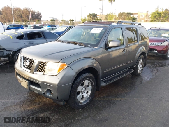 2005 Nissan Pathfinder SE with VIN 5N1AR18U35C745284, listed as a IAAI auction lot 41473294 with 84,403 mi miles. Bid and sale history available at carsss.com. Image 17.