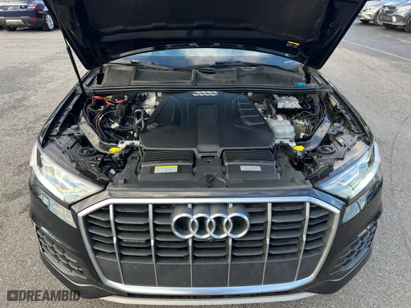 2021 Audi Q7 Premium with VIN WA1AJAF75MD038795, listed as a Copart auction lot 86020114 with 93,803 mi miles and Clean Title. Bid and sale history available at carsss.com. Image 8.