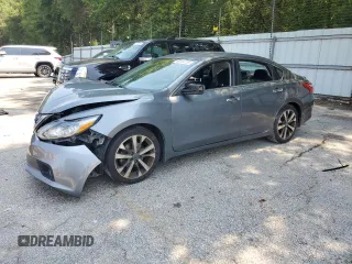 2016 Nissan Altima SL with VIN 1N4BL3AP1GC257213, listed as a Copart auction lot 62454255 with 130,896 mi miles and Salvage title. Bid and sale history available at DreamBid. Image 1.