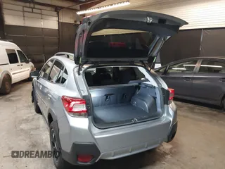 2019 Subaru Crosstrek Premium с VIN JF2GTACC6KG369331, выставлен на аукционе IAAI как лот 42396611 с пробегом 72 288 миль миль и . История ставок и продаж доступна на DreamBid. Изображение 3.