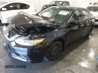 2018 Nissan Altima 2.5 SR with VIN 1N4AL3AP5JC185905, listed as a IAAI auction lot 41899469 with 56,927 mi miles. Bid and sale history available at carsss.com. Image 2.