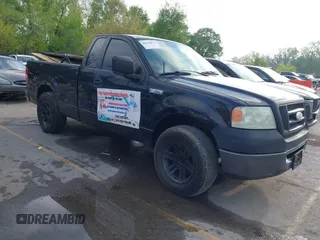 2008 Ford F-150 XL with VIN 1FTRF12268KF03798, listed as a IAAI auction lot 42030835 with 202,239 mi miles. Bid and sale history available at carsss.com. Image 1.
