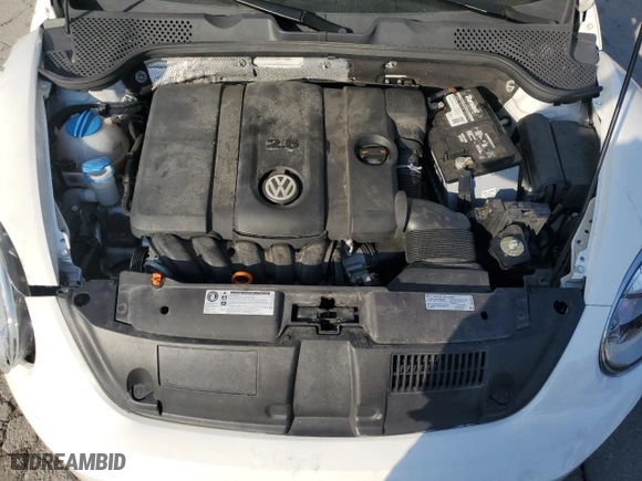 2013 Volkswagen Beetle Coupe 2.5L with VIN 3VWJX7ATXDM674349, listed as a Copart auction lot 78639384 with 112,596 mi miles and Salvage Title. Bid and sale history available at carsss.com. Image 11.