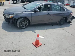 2015 Toyota Camry XLE с VIN 4T1BF1FK4FU039015, выставлен на аукционе Copart как лот 59293295 с пробегом 130 335 миль миль и Списание • Salvage title. История ставок и продаж доступна на DreamBid. Изображение 1.