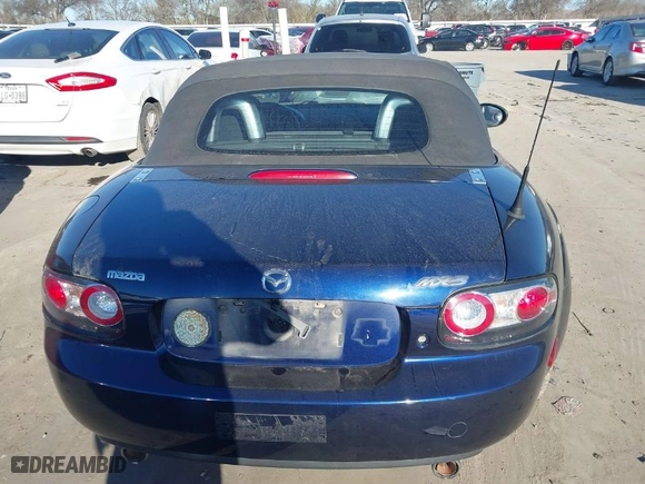 2007 Mazda MX-5 Miata Sport with VIN JM1NC25F770129613, listed as a IAAI auction lot 41481932 with NaN miles. Bid and sale history available at carsss.com. Image 16.