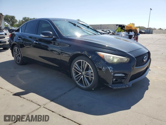 2014 Infiniti Q50 Premium with VIN JN1BV7ARXEM687605, listed as a Copart auction lot 61275535 with 104,337 mi miles and Salvage title. Bid and sale history available at DreamBid. Image 4.
