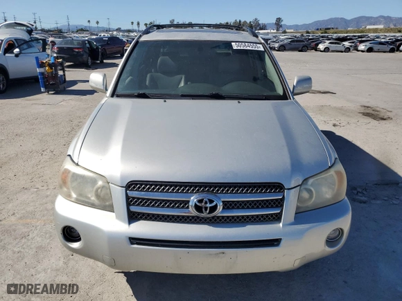 2007 Toyota Highlander Hybrid w/3rd Row with VIN JTEEW21A370035936, listed as a Copart auction lot 50584555 with 155,184 mi miles and Salvage Title. Bid and sale history available at carsss.com. Image 5.