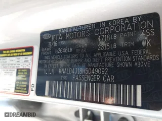 2017 Kia Cadenza Premium with VIN KNALB4J18H5049092, listed as a IAAI auction lot 41247799 with 66,502 mi miles. Bid and sale history available at carsss.com. Image 9.