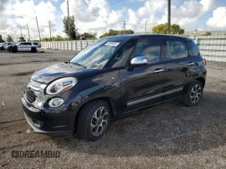 2014 FIAT 500L Lounge with VIN ZFBCFACH1EZ005202, listed as a Copart auction lot 80306844 with 135,991 mi miles and Clean Title. Bid and sale history available at carsss.com. Image 1.