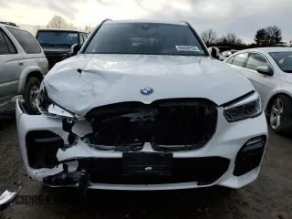 2019 BMW X5 xDrive40i with VIN 5UXCR6C55KLK86585, listed as a Copart auction lot 69458752 with 0 mi miles. Bid and sale history available at carsss.com. Image 5.