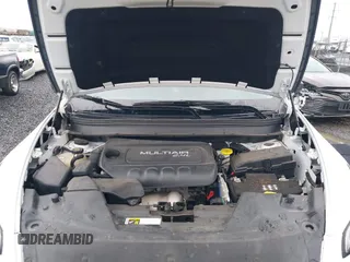 2018 Jeep Cherokee Trailhawk with VIN 1C4PJMBBXJD567022, listed as a IAAI auction lot 41834618 with 41,017 mi miles and . Bid and sale history available at DreamBid. Image 10.