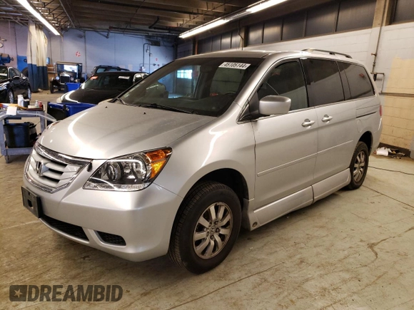2010 Honda Odyssey EX-L with VIN 5FNRL3H63AB013983, listed as a Copart auction lot 45105144 with 72,390 mi miles and Clean Title. Bid and sale history available at carsss.com. Image 1.