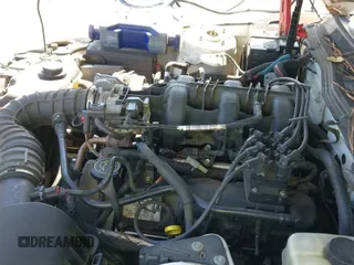 2005 Ford Mustang Deluxe with VIN 1ZVFT84N555215886, listed as a IAAI auction lot 43455324 with 205,376 mi miles and . Bid and sale history available at DreamBid. Image 19.