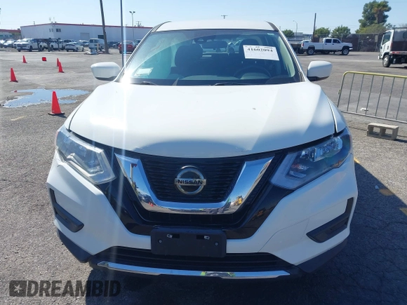 2020 Nissan Rogue SL z VIN 5N1AT2MT5LC738189, wystawiony jako IAAI lot #41602094 z przebiegiem 38 553 mil mil oraz . Historia ofert i sprzedaży dostępna na DreamBid. Obrazek 12.