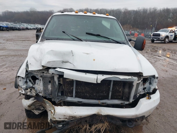 2004 Ford Super Duty F-250 XL with VIN 1FTNW21S94EB15639, listed as a IAAI auction lot 41670279 with 170,113 mi miles. Bid and sale history available at carsss.com. Image 12.