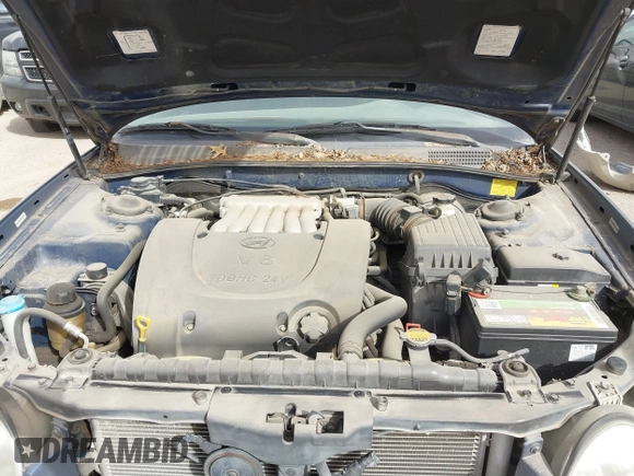 2005 Hyundai Sonata GLS with VIN KMHWF35H75A108959, listed as a IAAI auction lot 41758356 with 153,354 mi miles. Bid and sale history available at carsss.com. Image 10.
