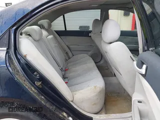 2006 Hyundai Sonata GLS with VIN 5NPEU46F56H091842, listed as a IAAI auction lot 42192773 with 233,202 mi miles and . Bid and sale history available at DreamBid. Image 8.