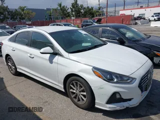 2019 Hyundai Sonata SE with VIN 5NPE24AF3KH756938, listed as a IAAI auction lot 41820296 with 76,064 mi miles. Bid and sale history available at carsss.com. Image 1.