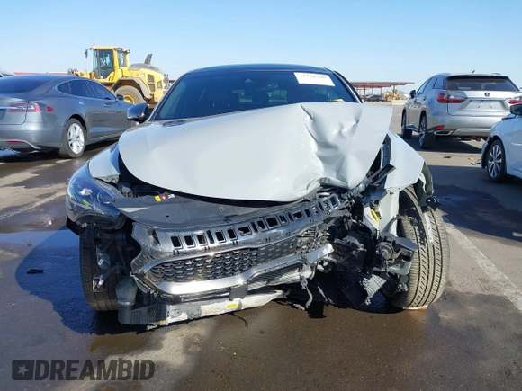 2020 Kia Stinger GT2 with VIN KNAE55LC8L6083914, listed as a IAAI auction lot 41720296 with 51,011 mi miles. Bid and sale history available at carsss.com. Image 12.