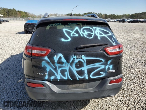 2016 Jeep Cherokee Latitude with VIN 1C4PJMCB8GW118725, listed as a Copart auction lot 50900255 with 95,109 mi miles and Salvage Title. Bid and sale history available at carsss.com. Image 6.