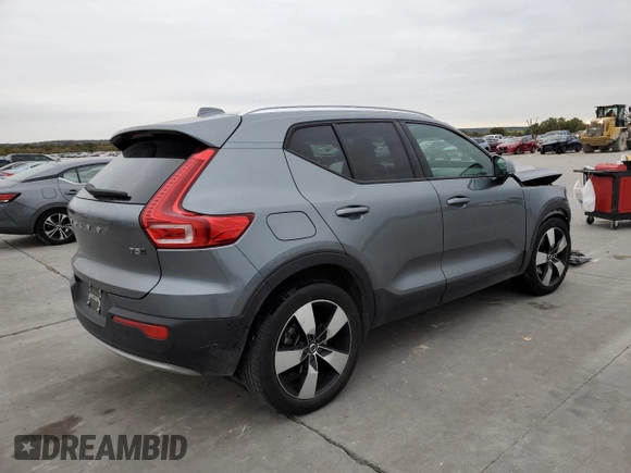2019 Volvo XC40 Momentum z VIN YV4162UK3K2150716, wystawiony jako Copart lot #68485392 z przebiegiem 44 253 mil mil oraz . Historia ofert i sprzedaży dostępna na DreamBid. Obrazek 3.