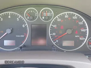 2004 Audi A6 z VIN WAUCD64B74N104023, wystawiony jako IAAI lot #41354703 z przebiegiem 122 275 mil mil oraz . Historia ofert i sprzedaży dostępna na DreamBid. Obrazek 7.