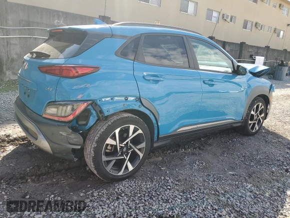 2022 Hyundai Kona Limited with VIN KM8K53A35NU911229, listed as a Copart auction lot 42786925 with 10,110 mi miles and Salvage Title. Bid and sale history available at carsss.com. Image 3.