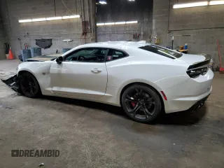 2021 Chevrolet Camaro 2SS z VIN 1G1FG1R72M0116584, wystawiony jako Copart lot #58337025 z przebiegiem 92 806 mil mil oraz Szkoda całkowita • Salvage title. Historia ofert i sprzedaży dostępna na DreamBid. Obrazek 2.