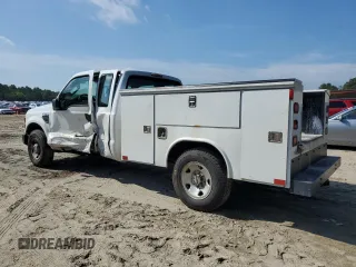2008 Ford F-250 XL with VIN 1FDSX20558ED20386, listed as a Copart auction lot 61328455 with 111,449 mi miles and Salvage title. Bid and sale history available at DreamBid. Image 2.